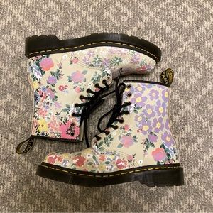 Dr. Martens 1460 Floral Combat Boots